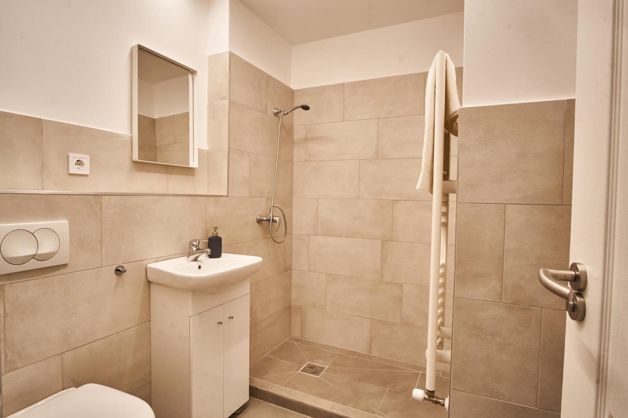 Hild-2 Apartments | Budapest Ruang foto